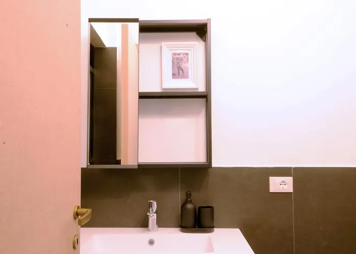 Led House Apartment