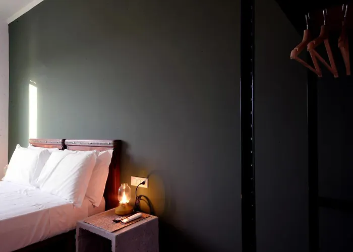 Led House Apartment Rom