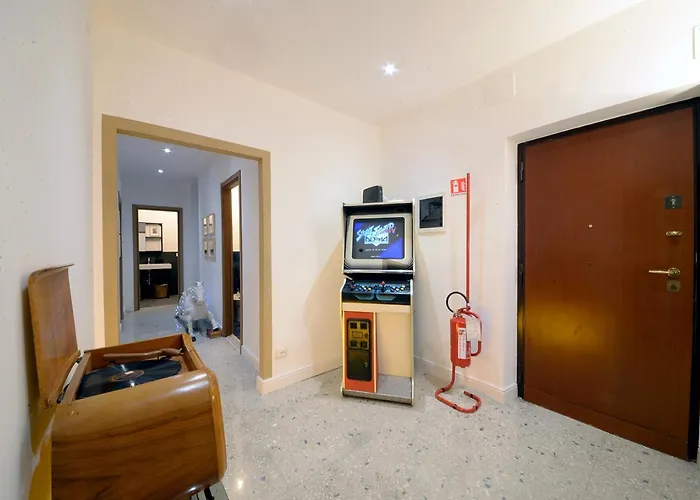 Led House Apartment